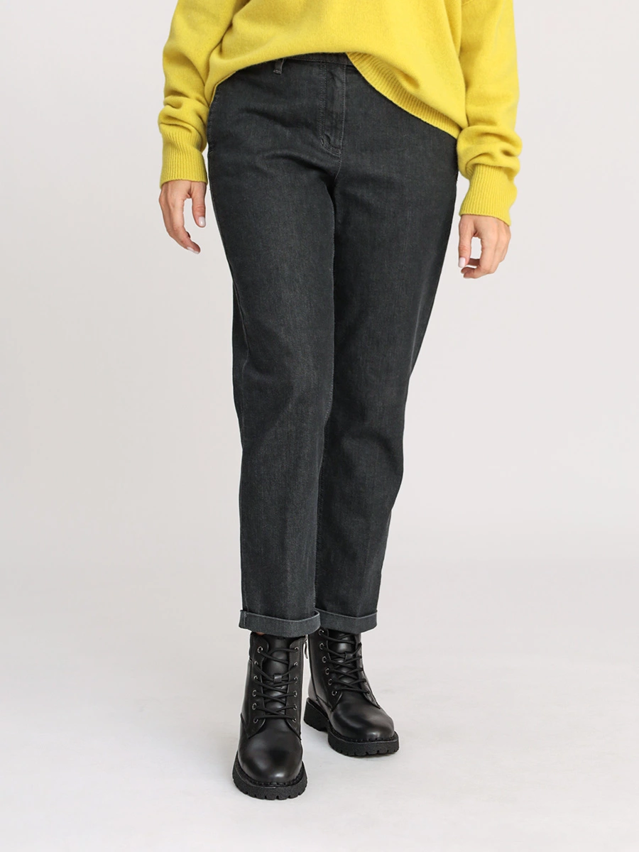 Черные ботинки с эластичным кантом